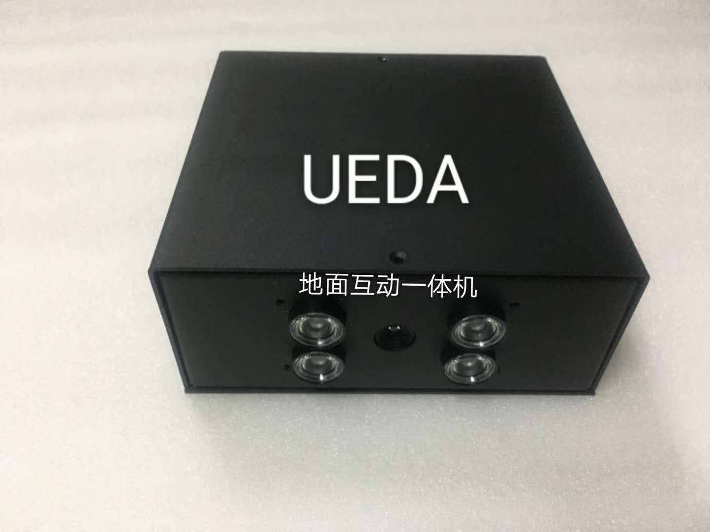 UEDA上田硬件融合器，上田地面互动投影一体机